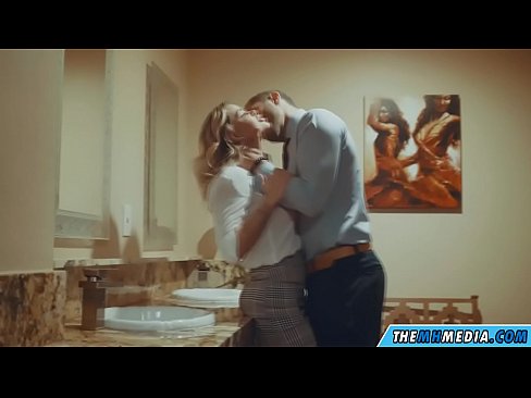 ❤️ Kad te prsata plavuša zavede u javnom toaletu ❤️❌ Kvalitetan seks u pornografiji bs.pornhills-com.ru